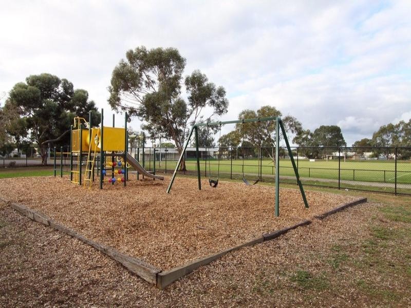 6 Tudor Street, Blair Athol SA 5084