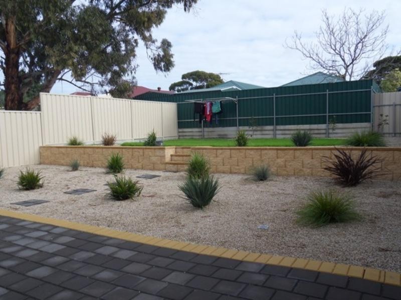 32 Ramsay Street, Hillcrest SA 5086