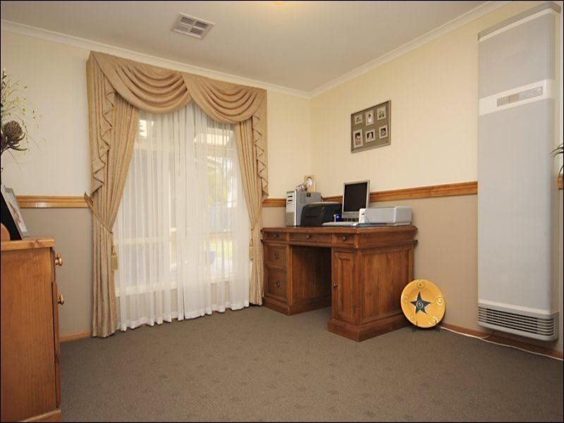57 Santander Drive, Paralowie SA 5108