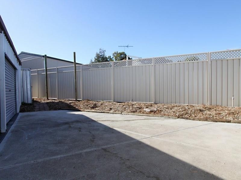 6 Garden Court, Para Hills West SA 5096