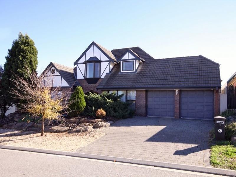 2 Rotz Court, Golden Grove SA 5125