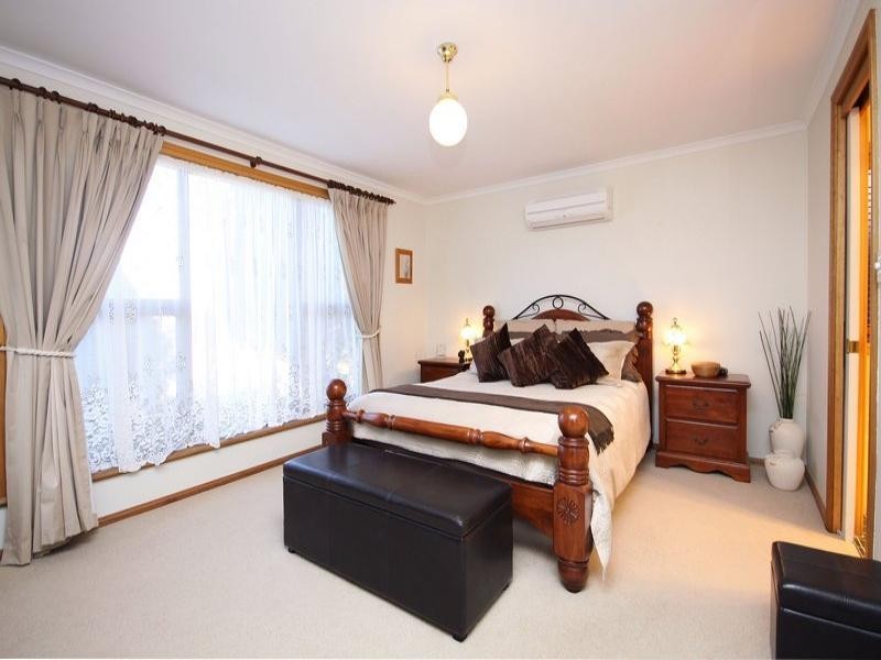 2 Rotz Court, Golden Grove SA 5125