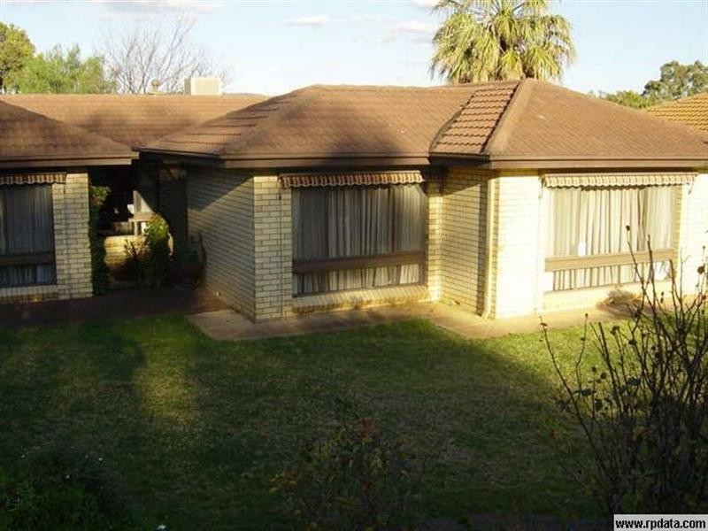 79 Flinders Drive, Valley View SA 5093