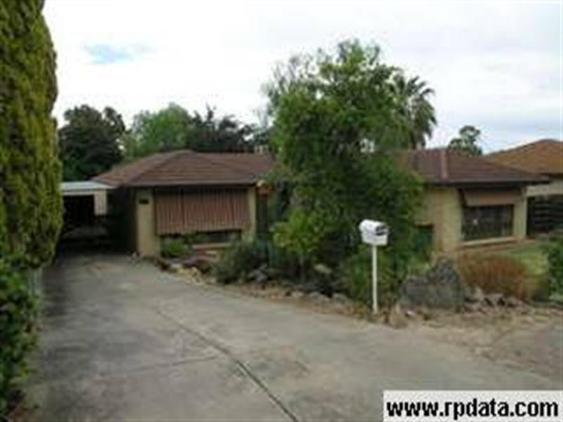 79 Flinders Drive, Valley View SA 5093