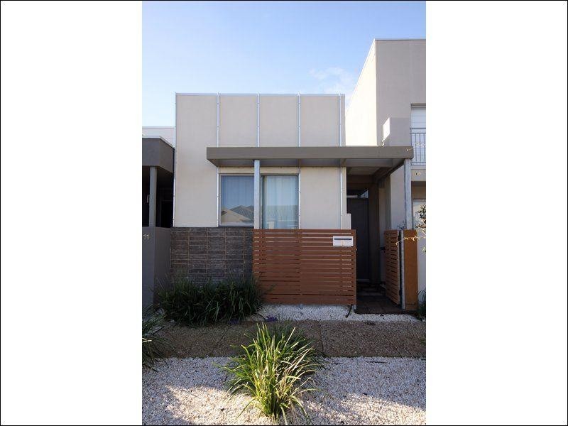 9 Templeton Street, Mawson Lakes SA 5095