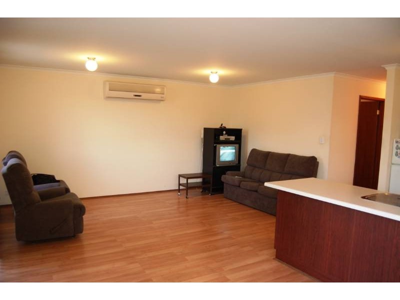 15 Orange Parade, Munno Para West SA 5115