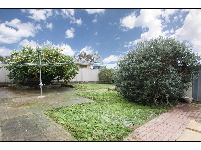 24 The Parade, Holden Hill SA 5088