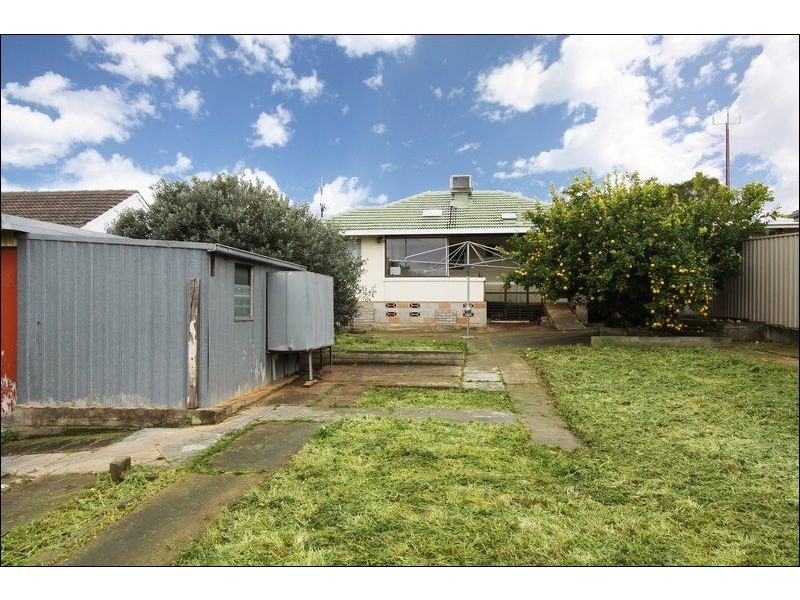 24 The Parade, Holden Hill SA 5088