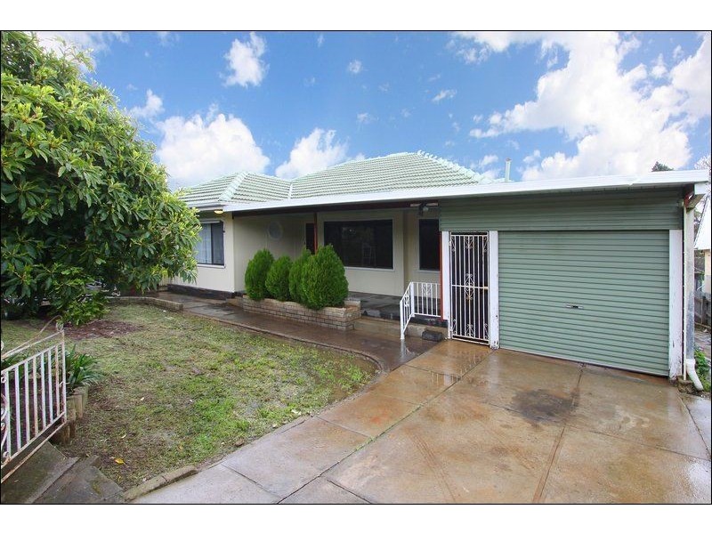 24 The Parade, Holden Hill SA 5088