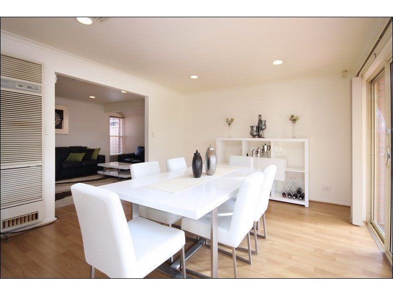 10 Lord Howe Avenue, Oakden SA 5086