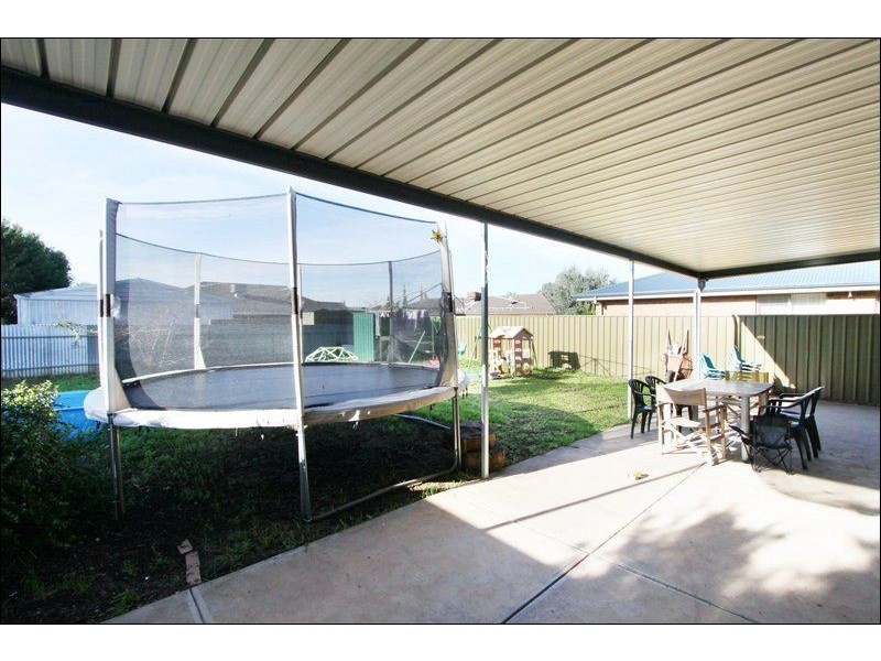 105 Fenden Road, Salisbury Plain SA 5109