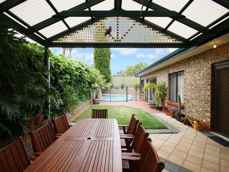 3 Pangari Drive, Fairview Park SA 5126