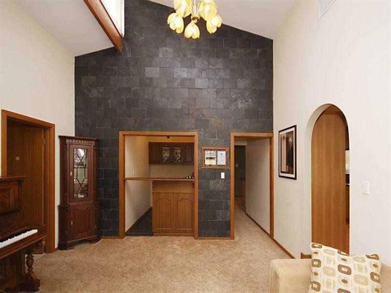 3 Pangari Drive, Fairview Park SA 5126