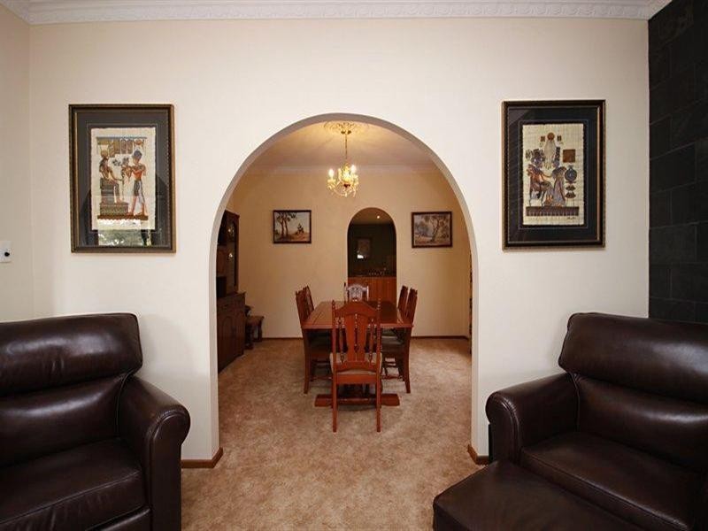 3 Pangari Drive, Fairview Park SA 5126