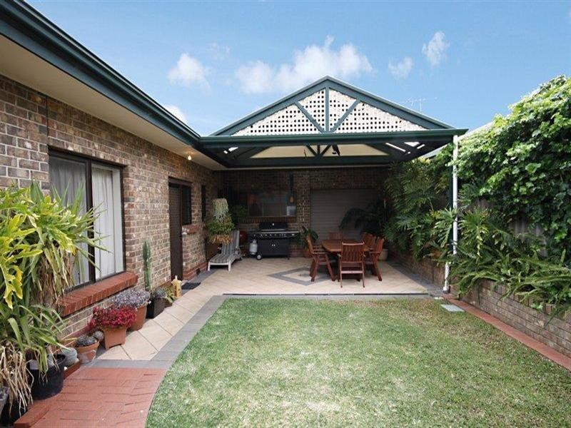 3 Pangari Drive, Fairview Park SA 5126