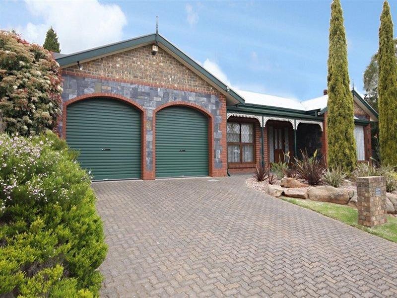 3 Pangari Drive, Fairview Park SA 5126