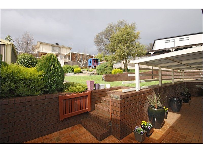 31 Yulinda Terrace, Para Hills SA 5096