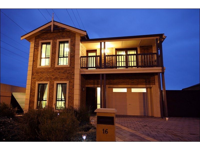 16 Moore Street, Birkenhead SA 5015