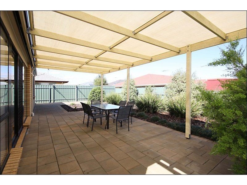 22 Stockade Drive, Walkley Heights SA 5098