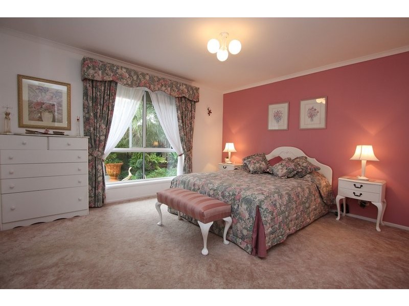 18 Brookside Street, Oakden SA 5086