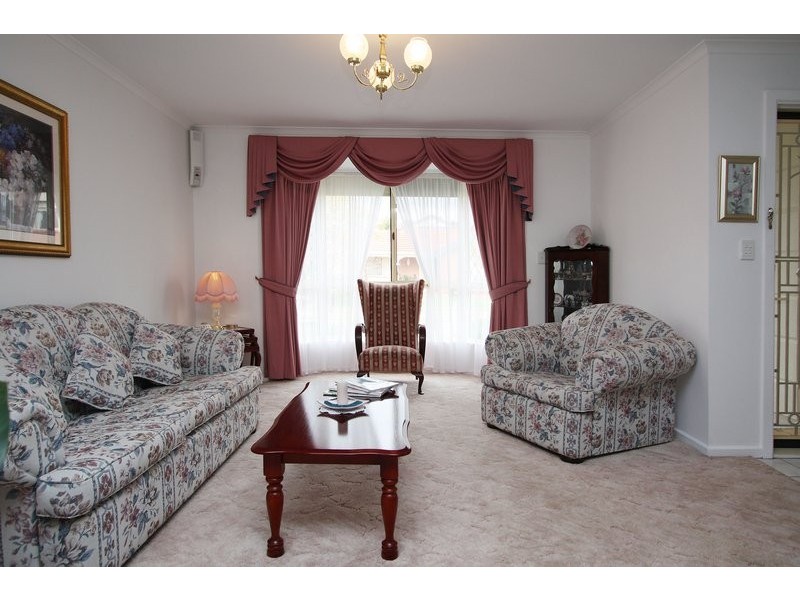 18 Brookside Street, Oakden SA 5086