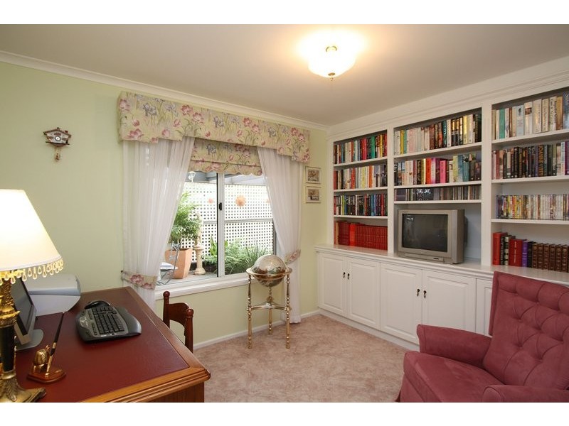 18 Brookside Street, Oakden SA 5086