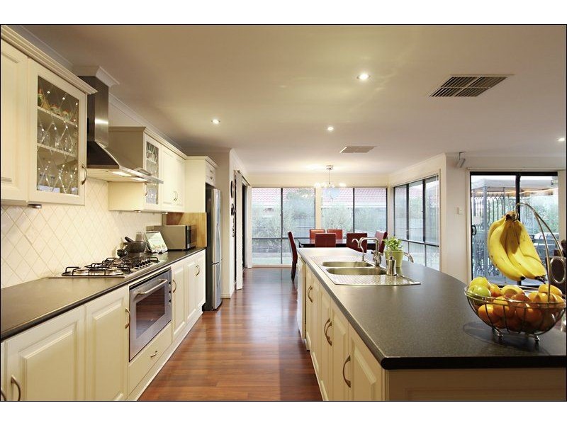 56 Magazine Drive, Walkley Heights SA 5098