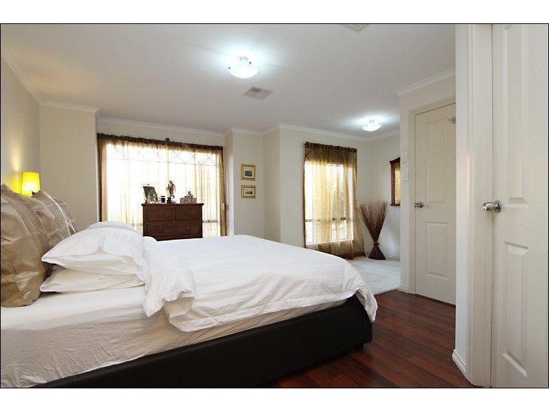 56 Magazine Drive, Walkley Heights SA 5098