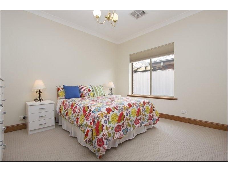 25 Woodland Drive, Oakden SA 5086