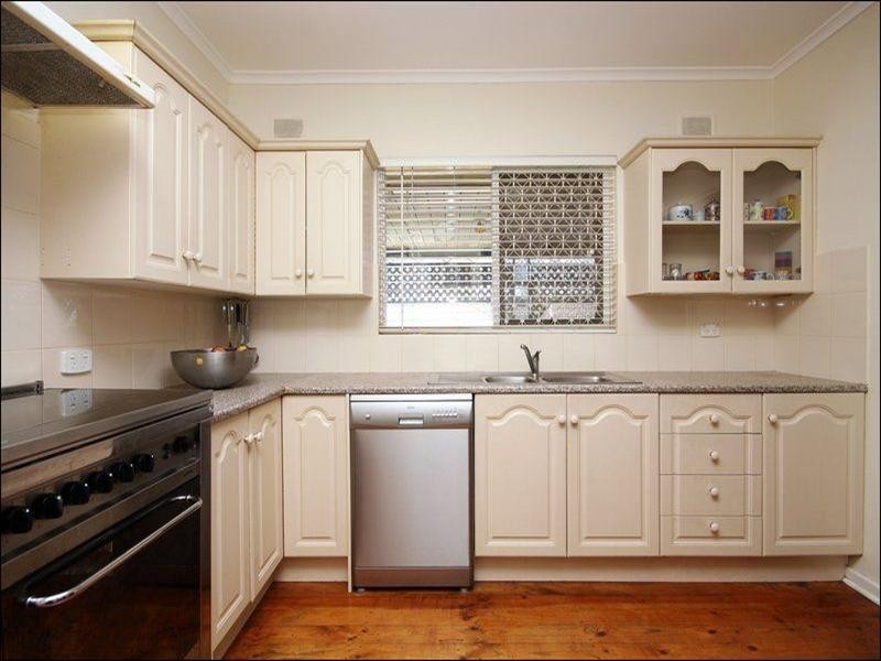 9 Stevens Avenue, Para Hills SA 5096