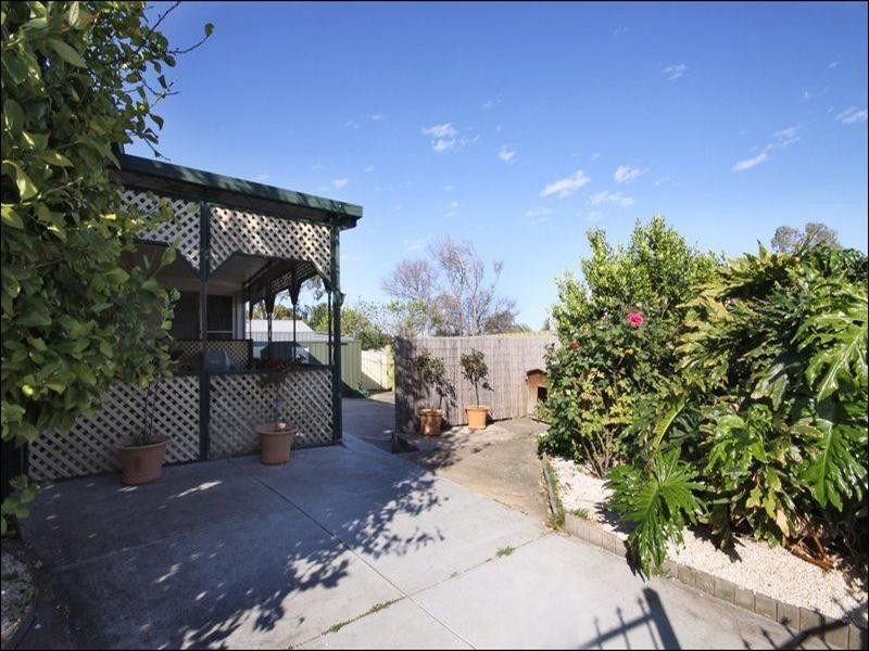 9 Stevens Avenue, Para Hills SA 5096