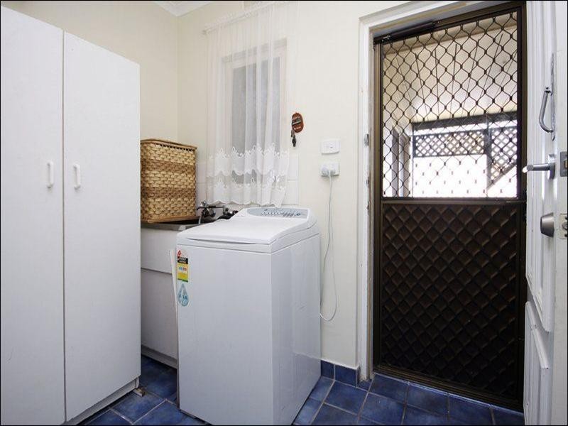 9 Stevens Avenue, Para Hills SA 5096