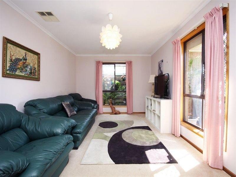 Unit 2/35 High Avenue, Clearview SA 5085