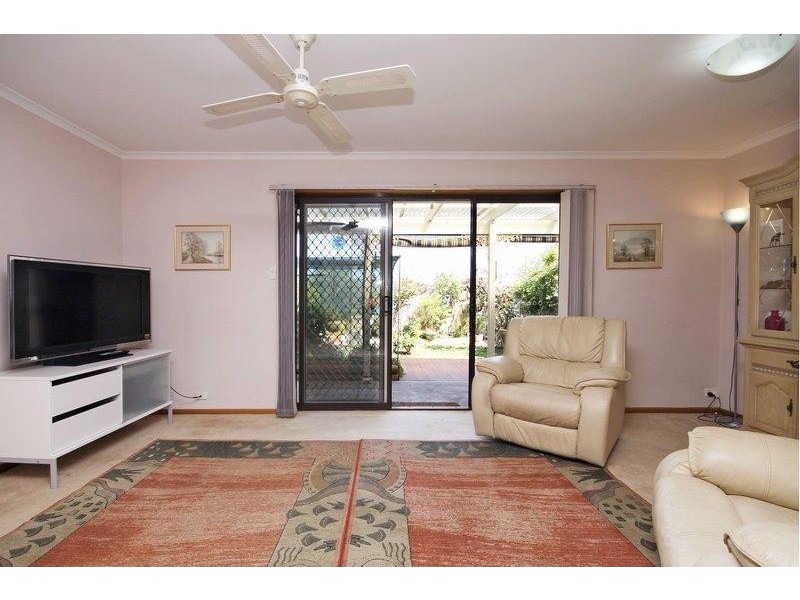 Unit 2/35 High Avenue, Clearview SA 5085