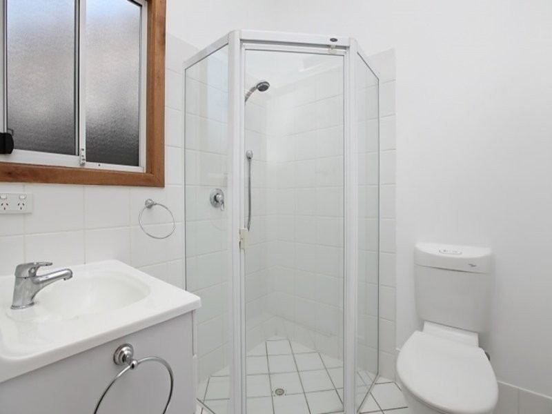 6 Maidos Grove, Valley View SA 5093