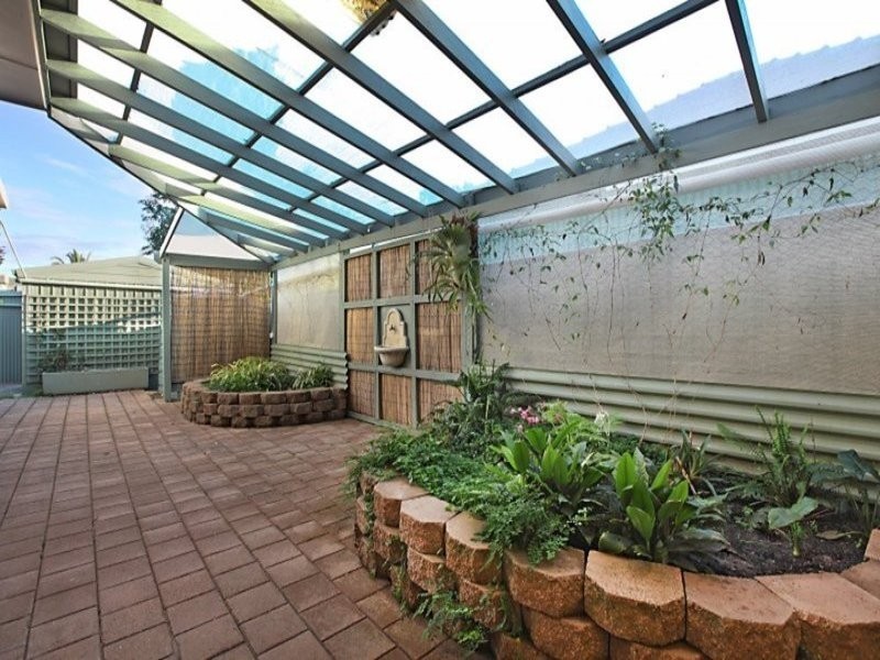 6 Maidos Grove, Valley View SA 5093