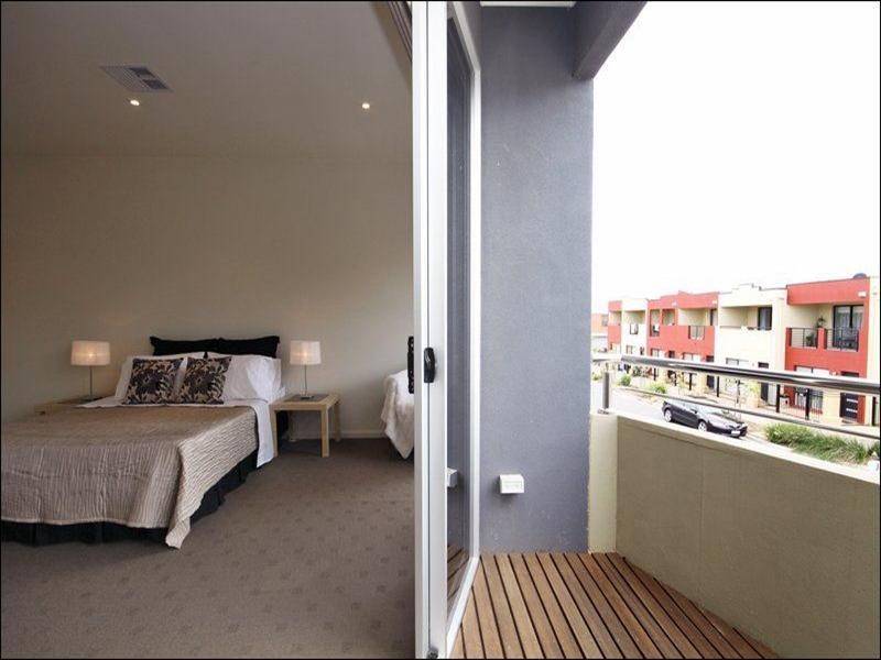 38 The Strand, Mawson Lakes SA 5095