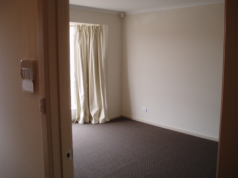 37 Waterside Drive, Burton SA 5110