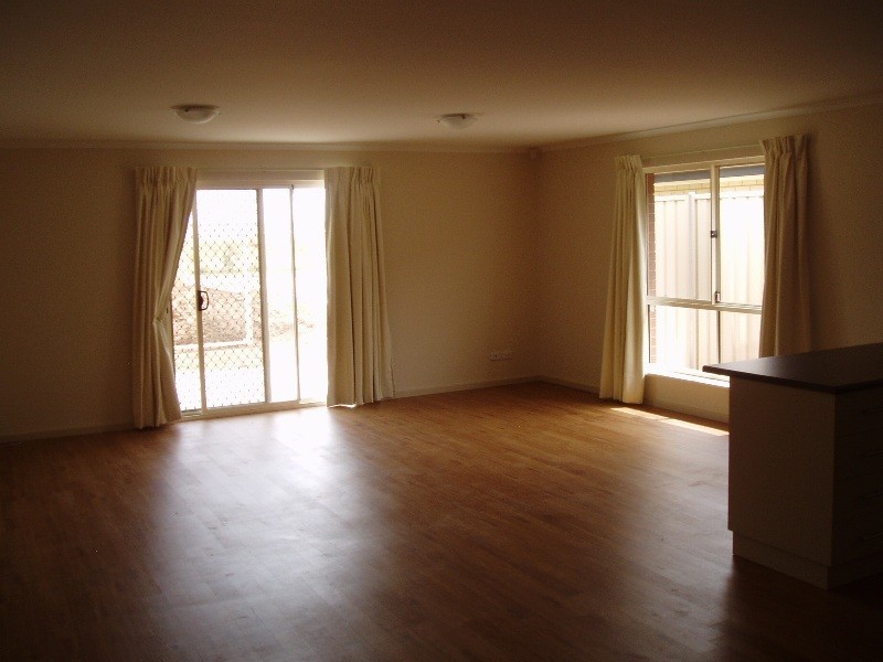 37 Waterside Drive, Burton SA 5110