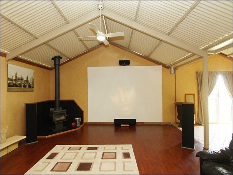 26 Laver Avenue, Gulfview Heights SA 5096