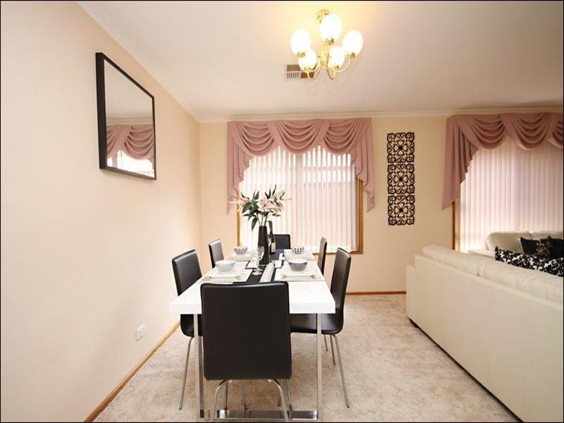 18 Hidcote Circuit, Oakden SA 5086