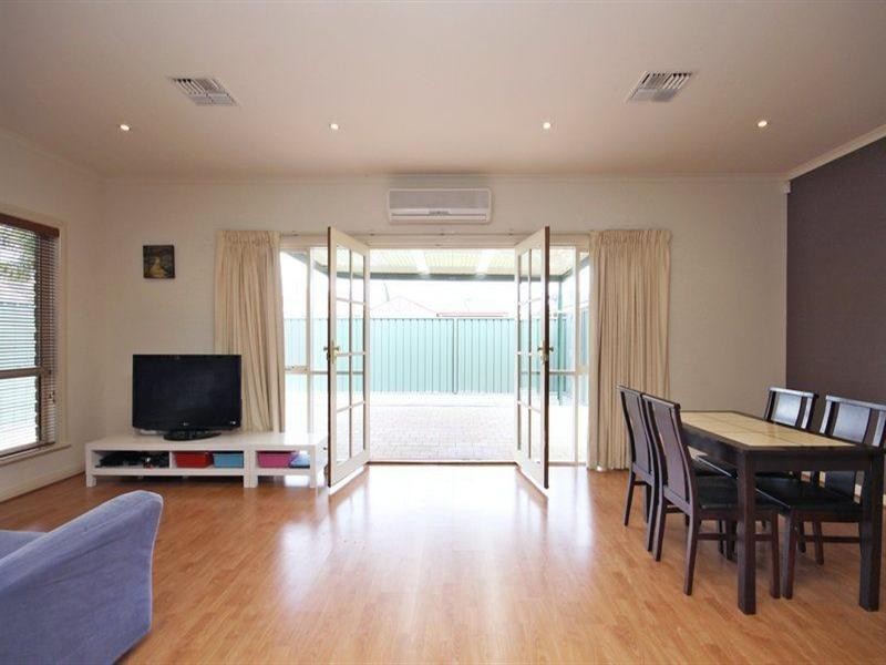 4A Blue Wren Circuit, Mawson Lakes SA 5095