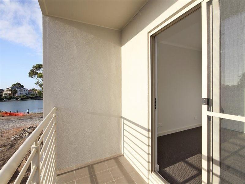 7 Morphett Place, Mawson Lakes SA 5095