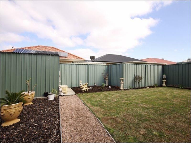 13 Rosella Street, Mawson Lakes SA 5095