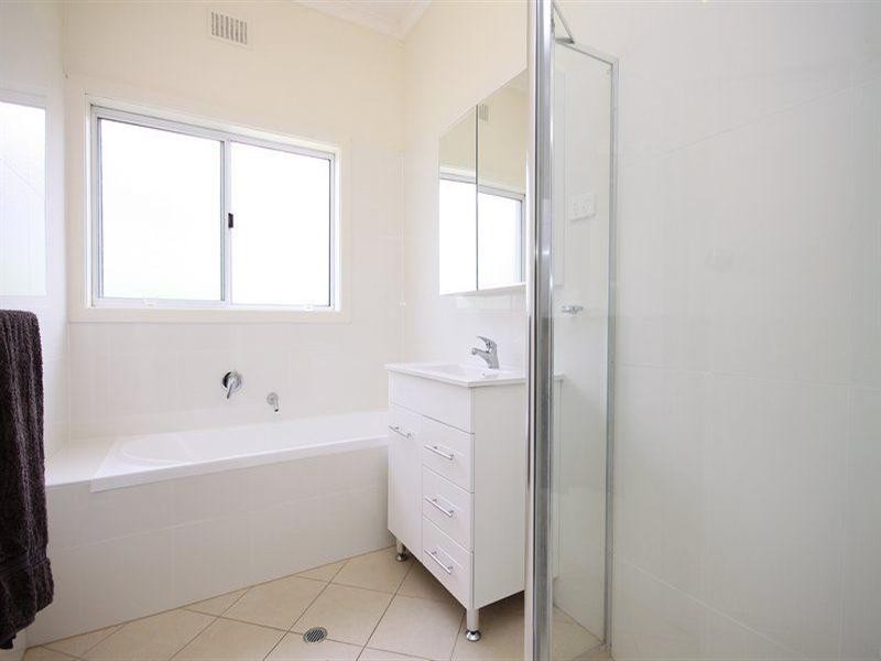 39 Blyth Street, Clearview SA 5085