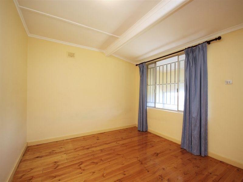 39 Blyth Street, Clearview SA 5085