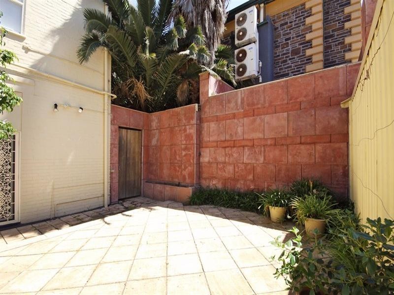 4/17 South Esplanade, Glenelg SA 5045