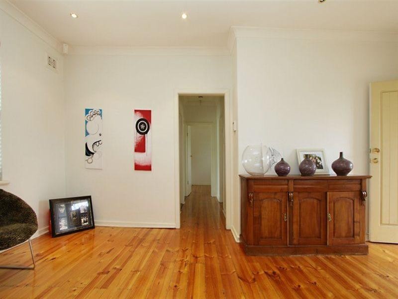 24 Alderney Avenue, Clearview SA 5085