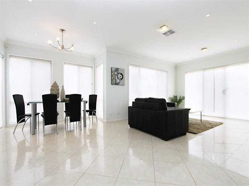 24 Tower Court, Walkley Heights SA 5098