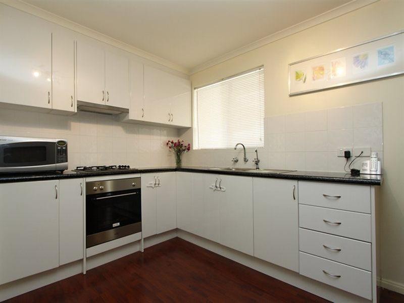 11 Leonis Avenue, Hope Valley SA 5090